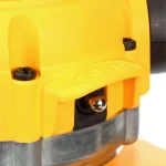 DEWALT 2-1/4 HP Variable Speed Router Combo Kit with Fixed and Plunge Bases thumbnail 7