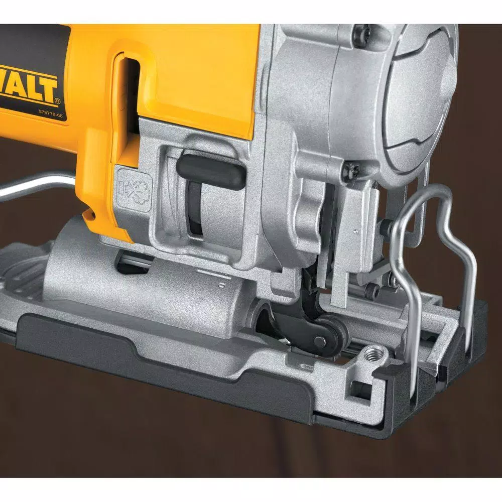 DEWALT 6.5 Amp Corded Jig Saw Kit with Carrying Case