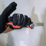 Klein Tools 5.2 in. Folding Jab Saw with Comfort Grip Handle thumbnail 3
