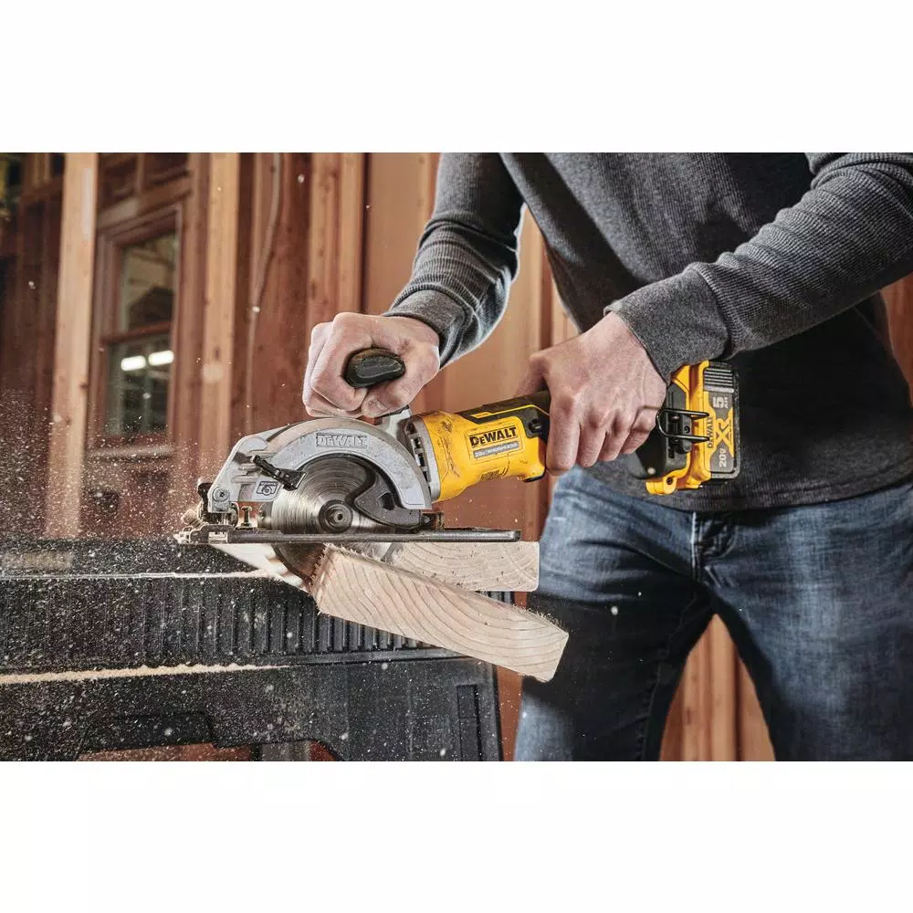 DEWALT ATOMIC 4-1/2 in. 24-Tooth Carbide Circular Saw Blade (2-Pack)