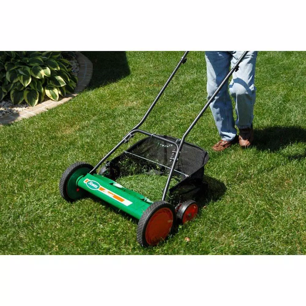 Scotts 20 in. Manual Walk Behind 5-Blade Reel Mower with Grass Catcher
