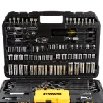 DEWALT 142-Piece 1/4 in. and 3/8 in. Drive Polished Chrome Mechanics Tool Set thumbnail 4