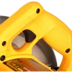 DEWALT 15 Amp 7-1/4 in. Lightweight Corded Circular Saw thumbnail 4