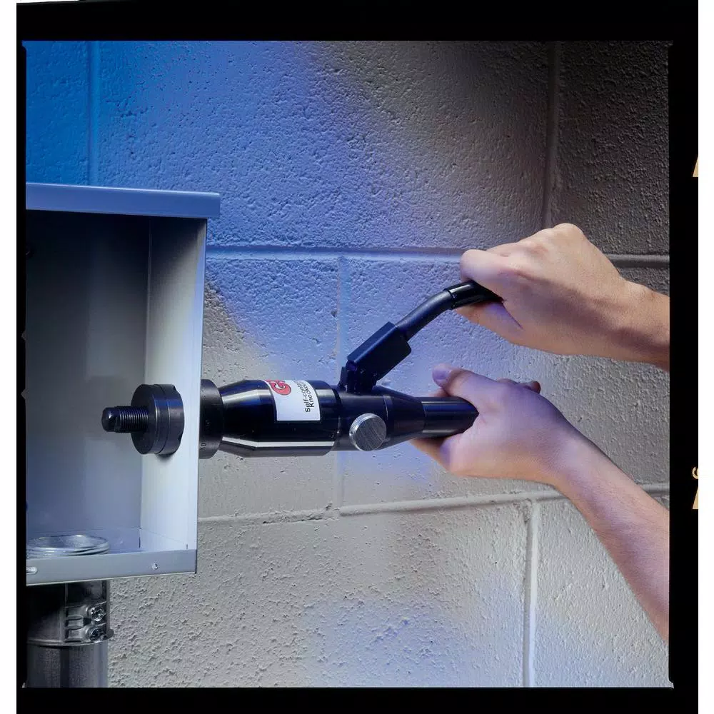 Gardner Bender Slug-Out Self-Contained Hydraulic Knockout Set, 1/2 in. to 2 in.