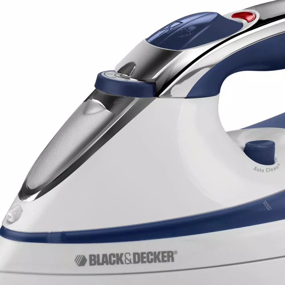BLACK+DECKER Steam Advantage Traditional Steam Iron, 1200W, Blue