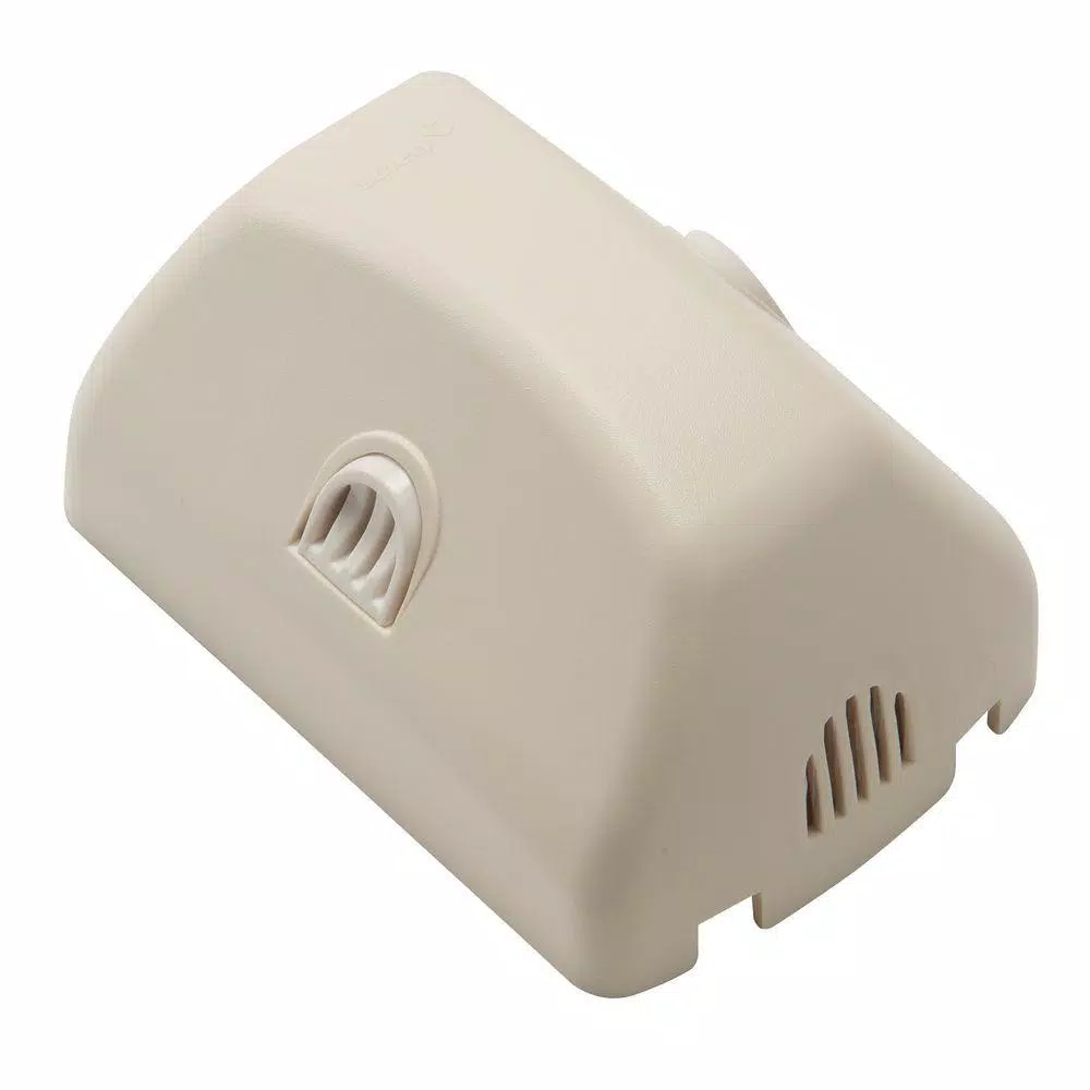 Safety 1st Outlet Cover with Built-in Cord Shortener, White
