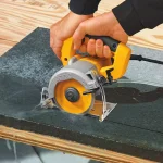 DEWALT 4-3/8 in. Wet/Dry Handheld Tile Cutter, 10.8 Amp thumbnail 3