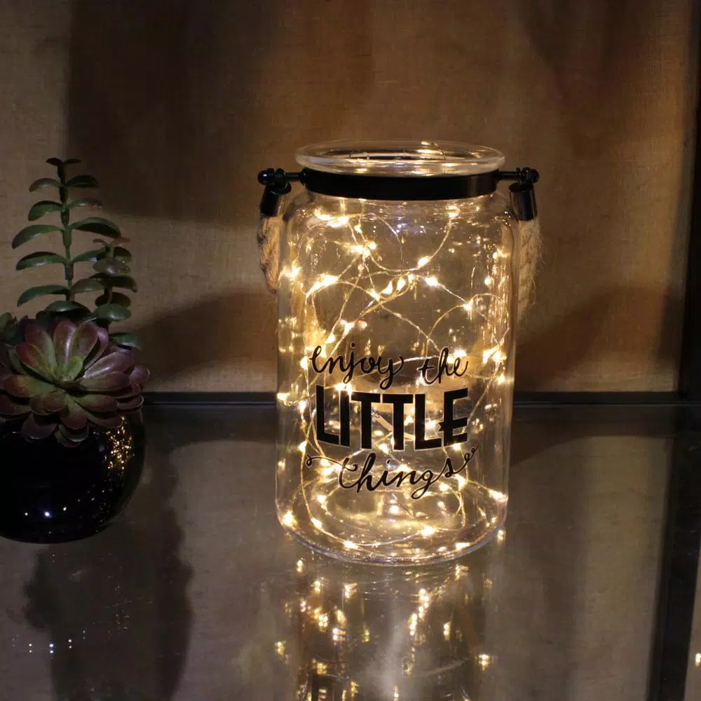 Stonebriar Collection Stonebriar 7 in. Clear Bubble Glass Hurricane Candle Holder with Family Sentiment