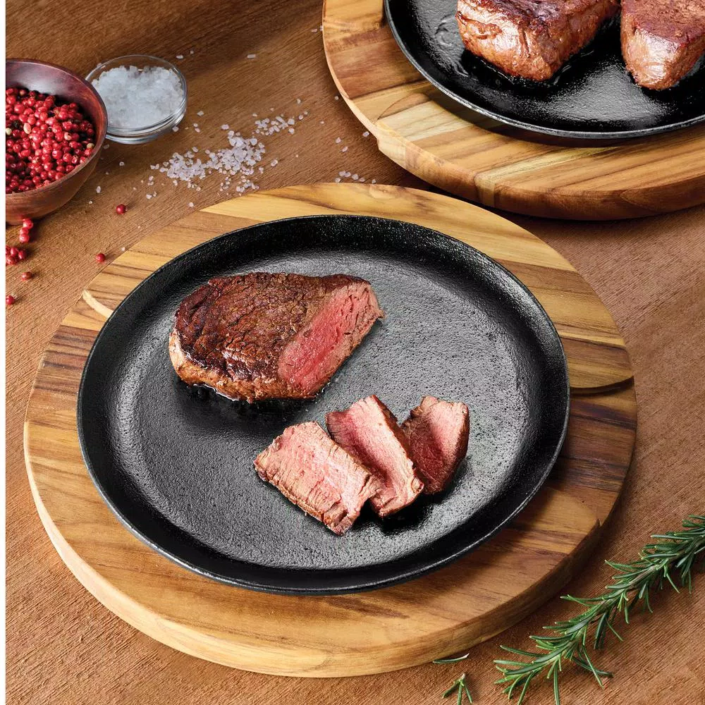 Tramontina Churrasco 9 in. Cast Iron Sizzle and Serve Pan with Teakwood Trivet, 4-Pack