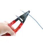 Wiha Classic Grip Wire Stripping Pliers with Cutters thumbnail 8
