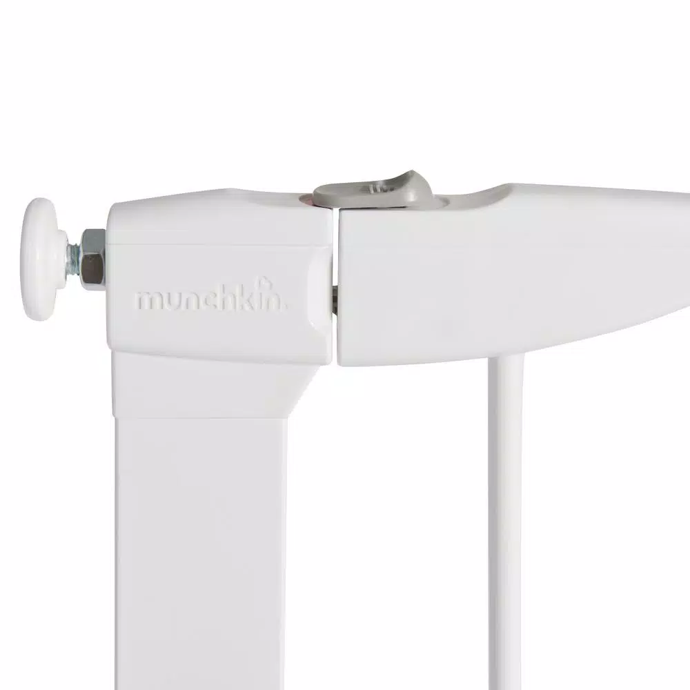 Munchkin Auto Close Metal Baby Gate, 29.5 in. Tall, White