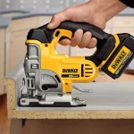 DEWALT 20V MAX Cordless Jig Saw Kit with 3.0 Ah Lithium-Ion Battery thumbnail 15