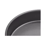 Chicago Metallic Commercial II 9 in. Round Non-Stick Aluminized Steel Cake Pan thumbnail 2