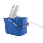 Unger 10 in. Window Washing Starter Kit with Collapsible Pole and Bucket thumbnail 1