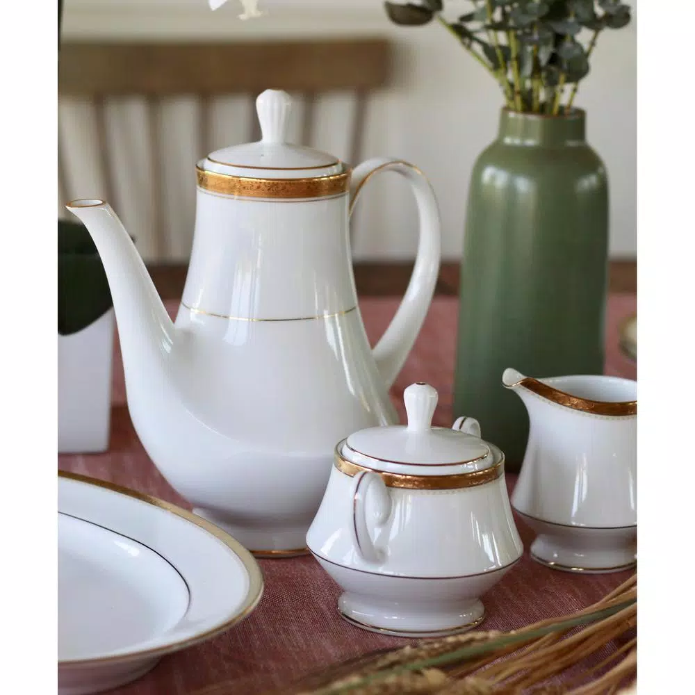 Noritake Charlotta Gold White Porcelain 49 oz. Coffee Server with Lid