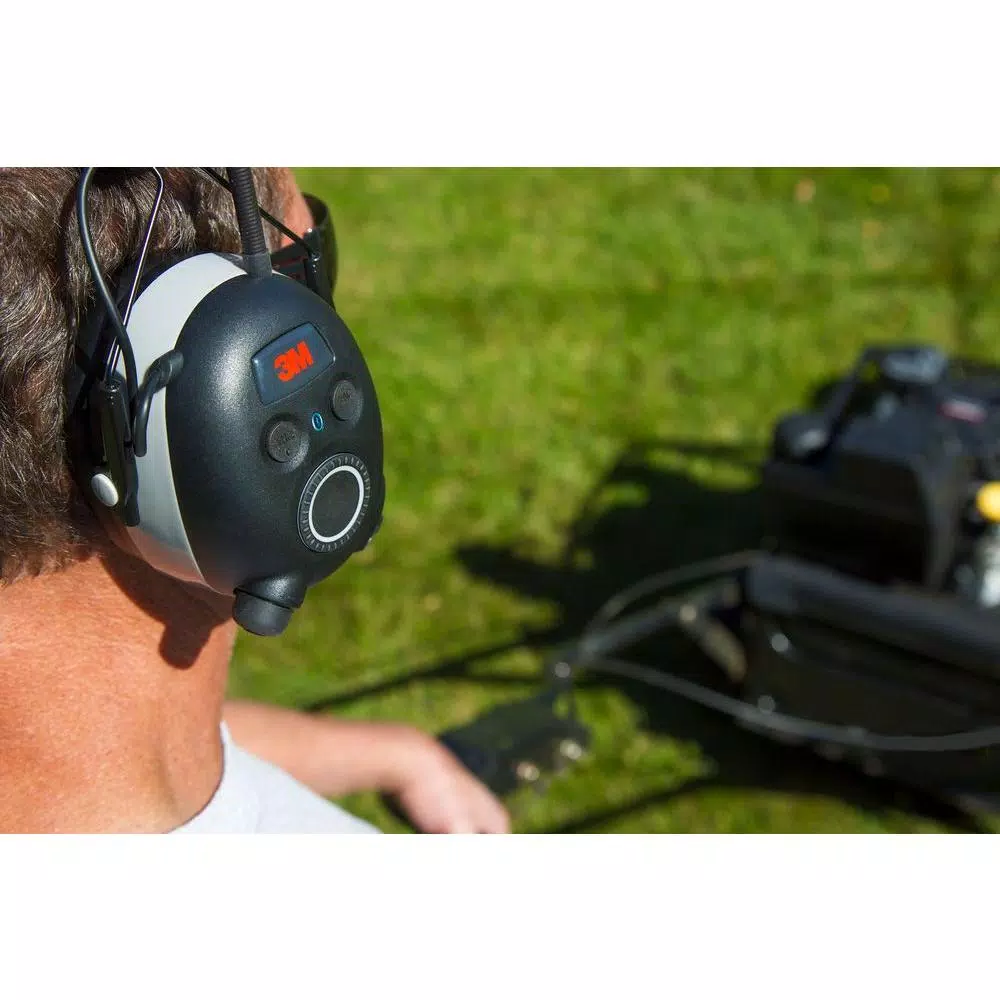 3M WorkTunes Wireless Bluetooth Hearing Protectors with Safe Volume Control (Case of 3)