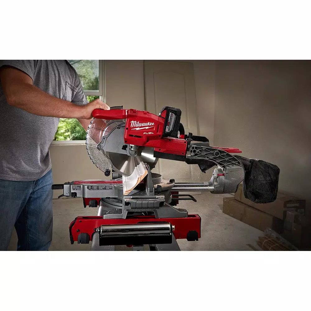 Milwaukee M18 FUEL 10 in. Dual Bevel Sliding Compound Miter Saw (Tool-Only)