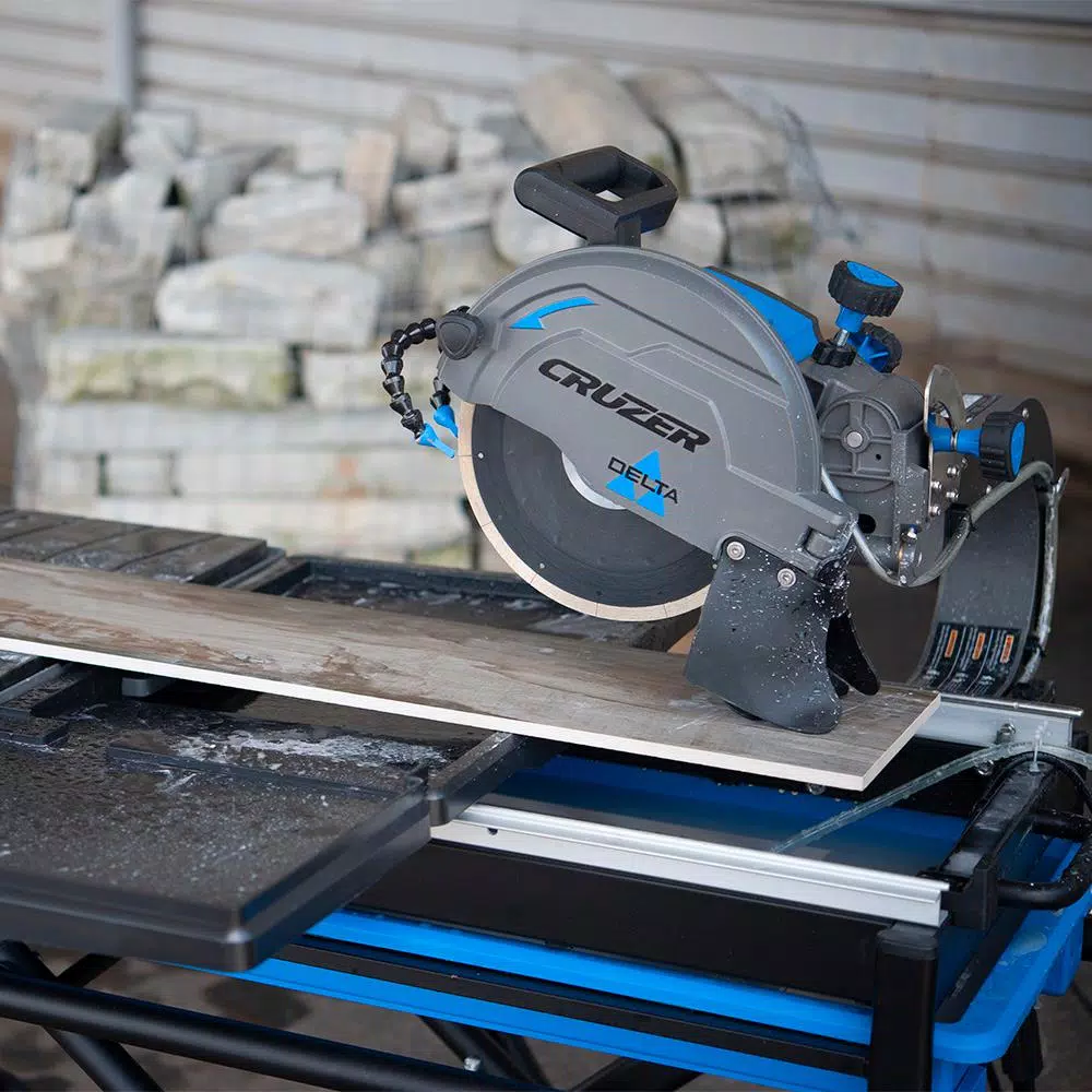 Delta Cruzer 7 in. Wet Tile Saw, 13 Amp, 24 in. Rip Capacity