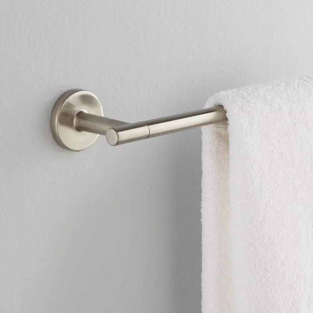 Delta Trinsic 24 in. Single Towel Bar in Brilliance Stainless