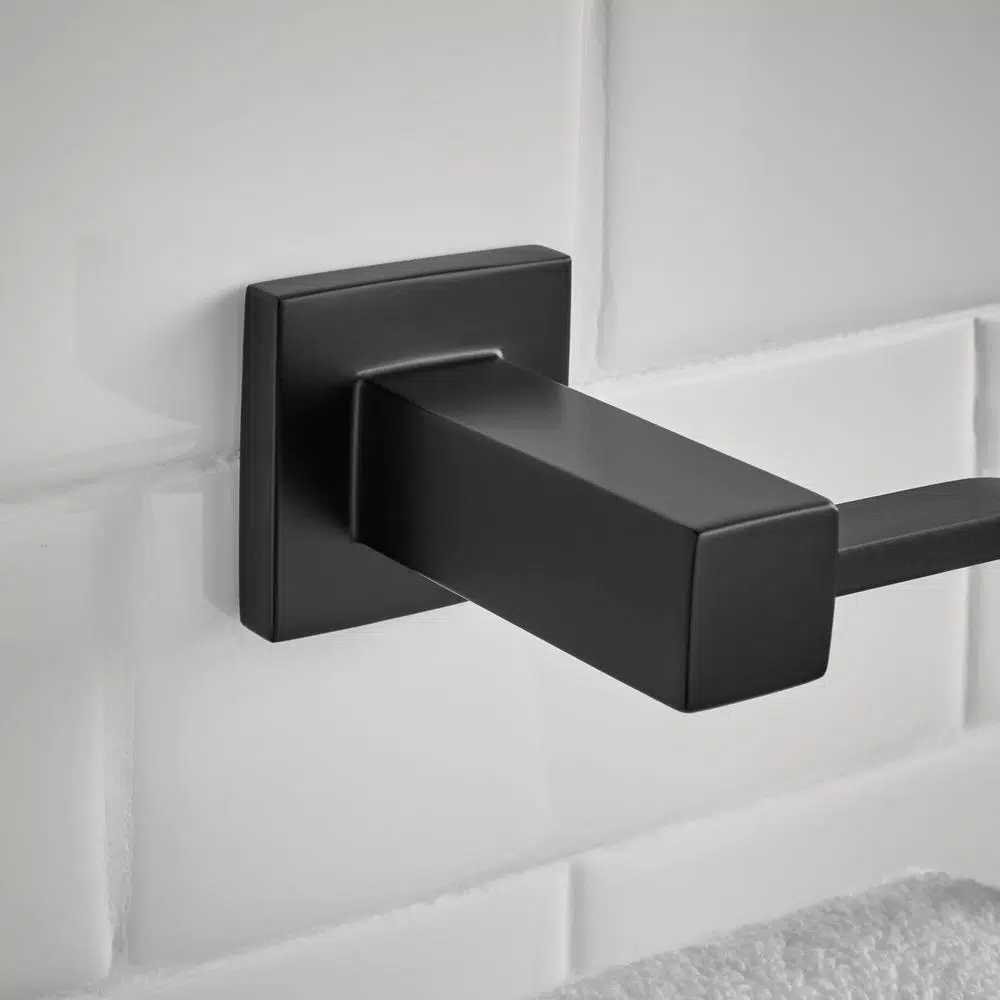 Glacier Bay Farrington Matte Black Towel Ring