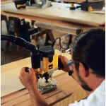 DEWALT DW621 2 HP Electronic Variable Speed Plunge Router thumbnail 6