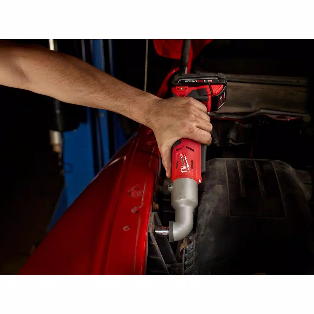 Milwaukee M18 18V Lithium-Ion Cordless 1/4 in. 2-Speed Right Angle Impact Driver Kit with 1.5Ah Battery & Charger