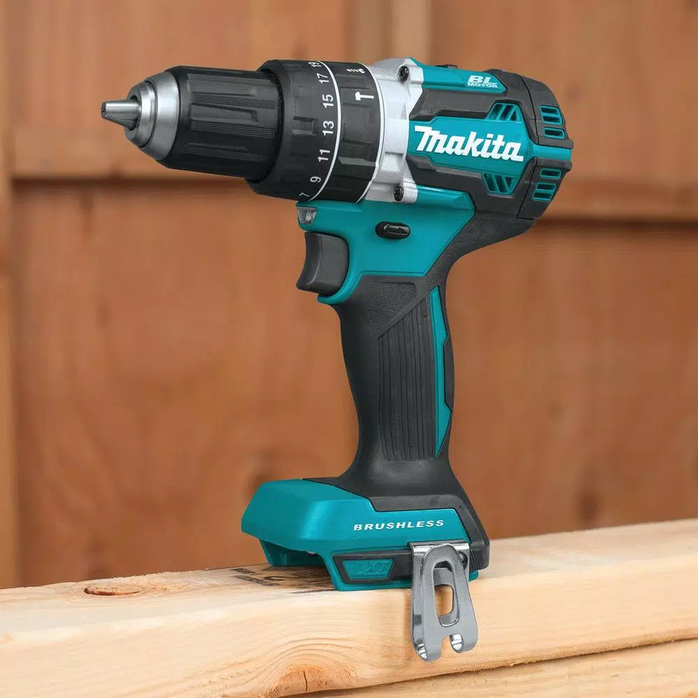 Makita 18V LXT Brushless Cordless Combo Kit: Hammer Drill, 7-1/4 in. Circular Saw, Reciprocating Saw & Battery Starter Pack