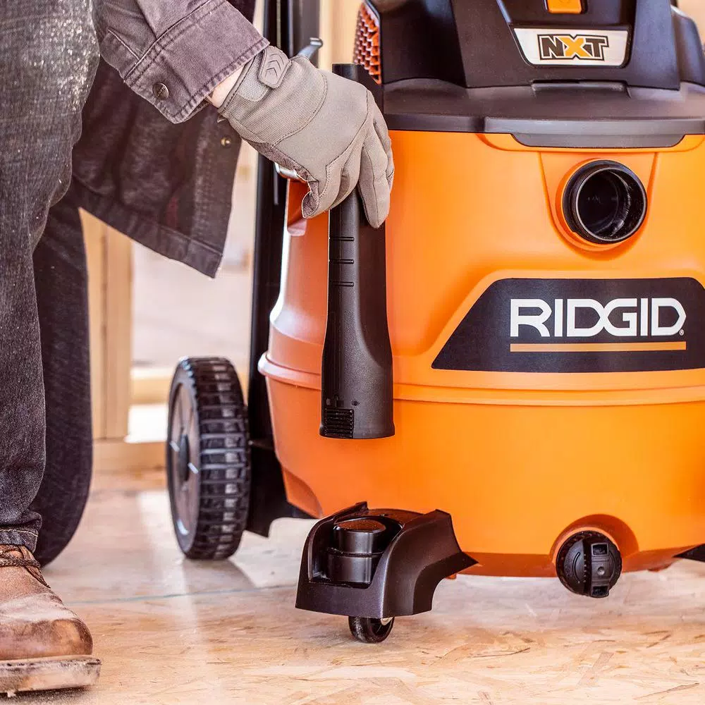RIDGID 2-1/2 in. Locking Crevice Tool for Wet/Dry Vacuums