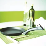 Berndes Specialty 9.5-inch Aluminum Non-Stick Crepe Pan thumbnail 3