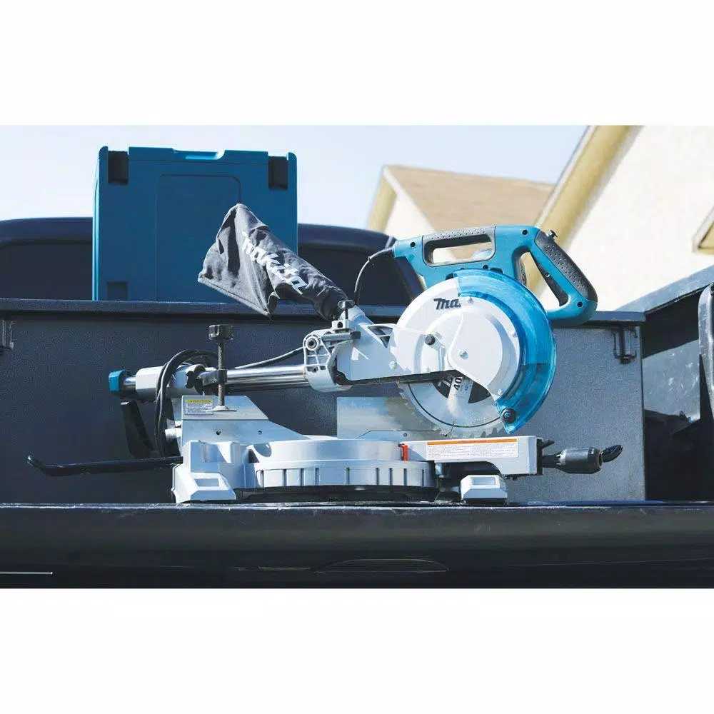 Makita 10 in. 13 Amp Sliding Compound Miter Saw