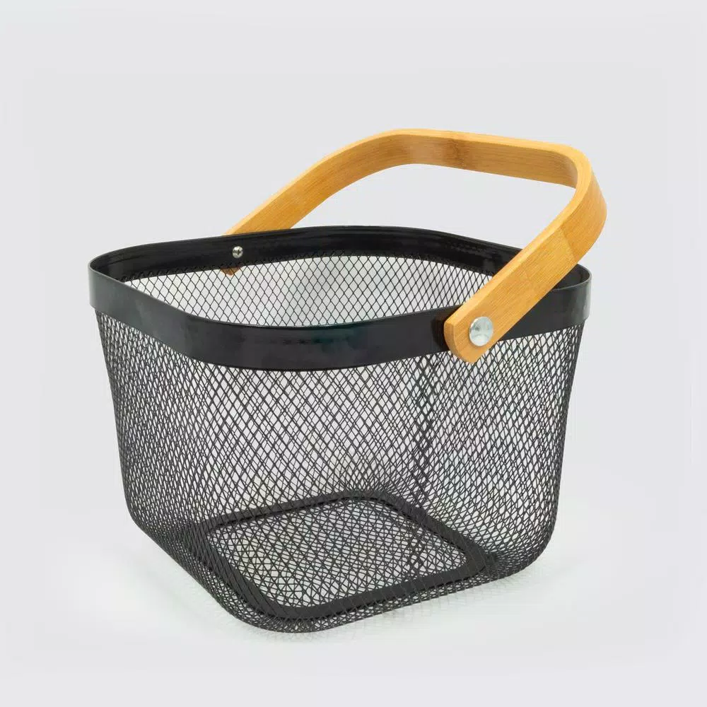 ExcelSteel Black Iron Fruit Basket with Wooden Handle and Abstract Pattern