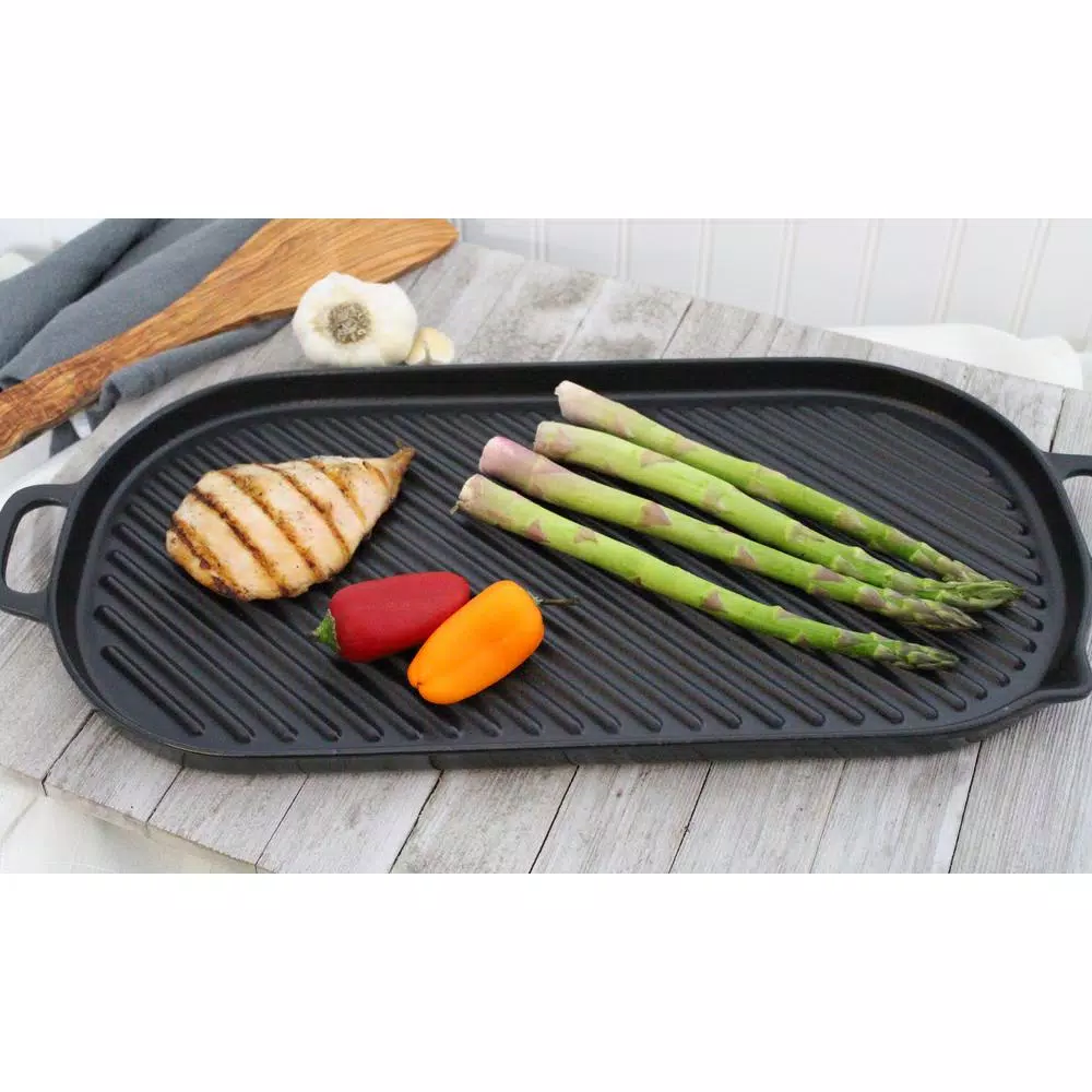 Chasseur 18 in. Oval Enameled Cast Iron Grill Pan, Black