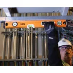 Klein Tools 24 in. Magnetic Bubble Level with V-Groove and High-Visibility Orange Body thumbnail 3