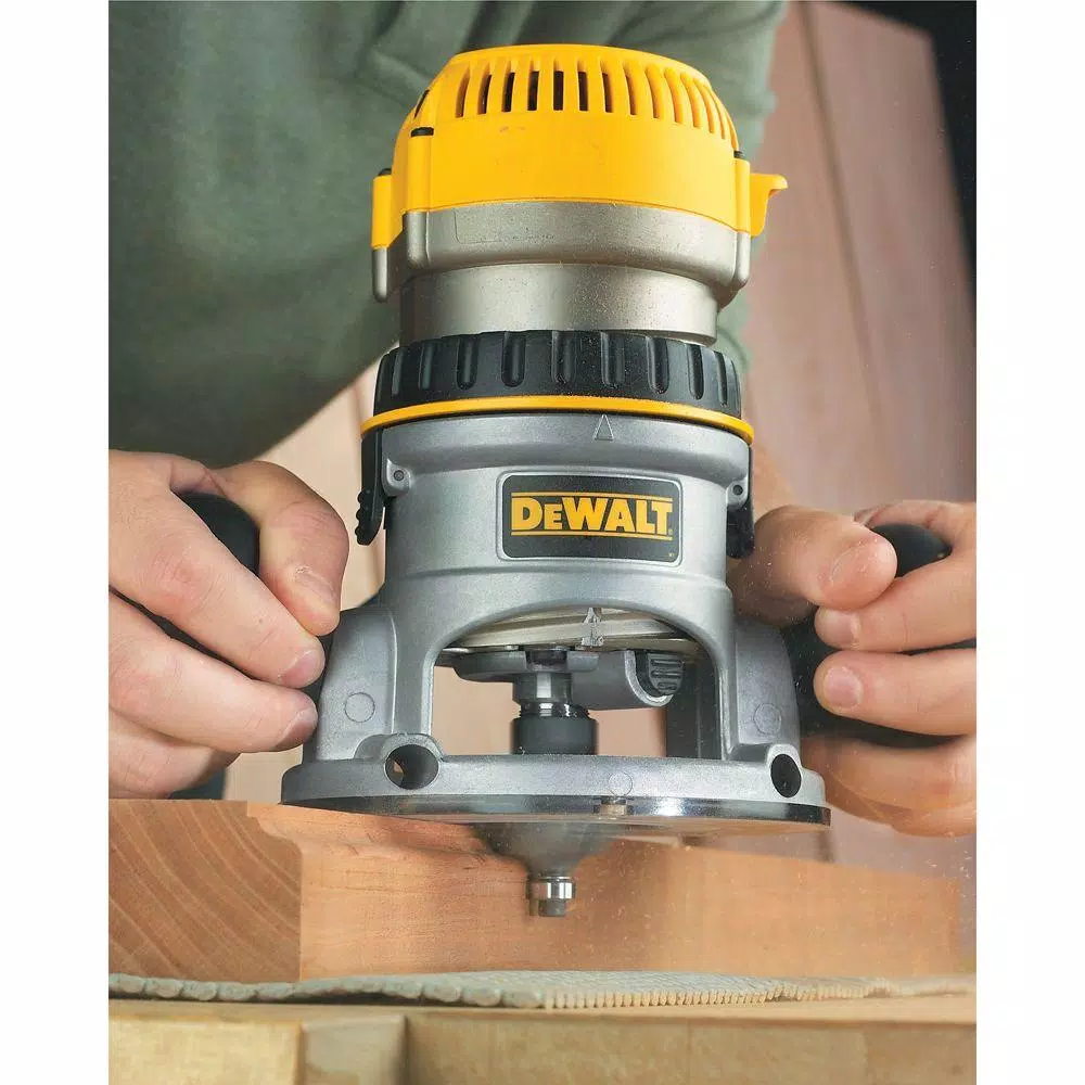 DEWALT 2-1/4 HP 12 Amp Electronic Variable Speed Fixed Base Router with Soft Start