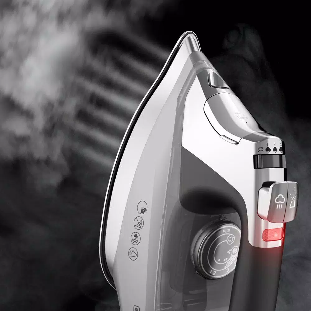 BLACK+DECKER Allure Professional Steam Iron with Dynamic Steam Technology, 1600W, Stainless Steel Soleplate