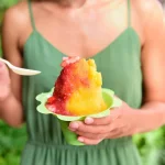 Great Northern Popcorn Ice Cub Shaved Ice Machine, 32 oz. Blue Countertop Snow Cone Maker thumbnail 5