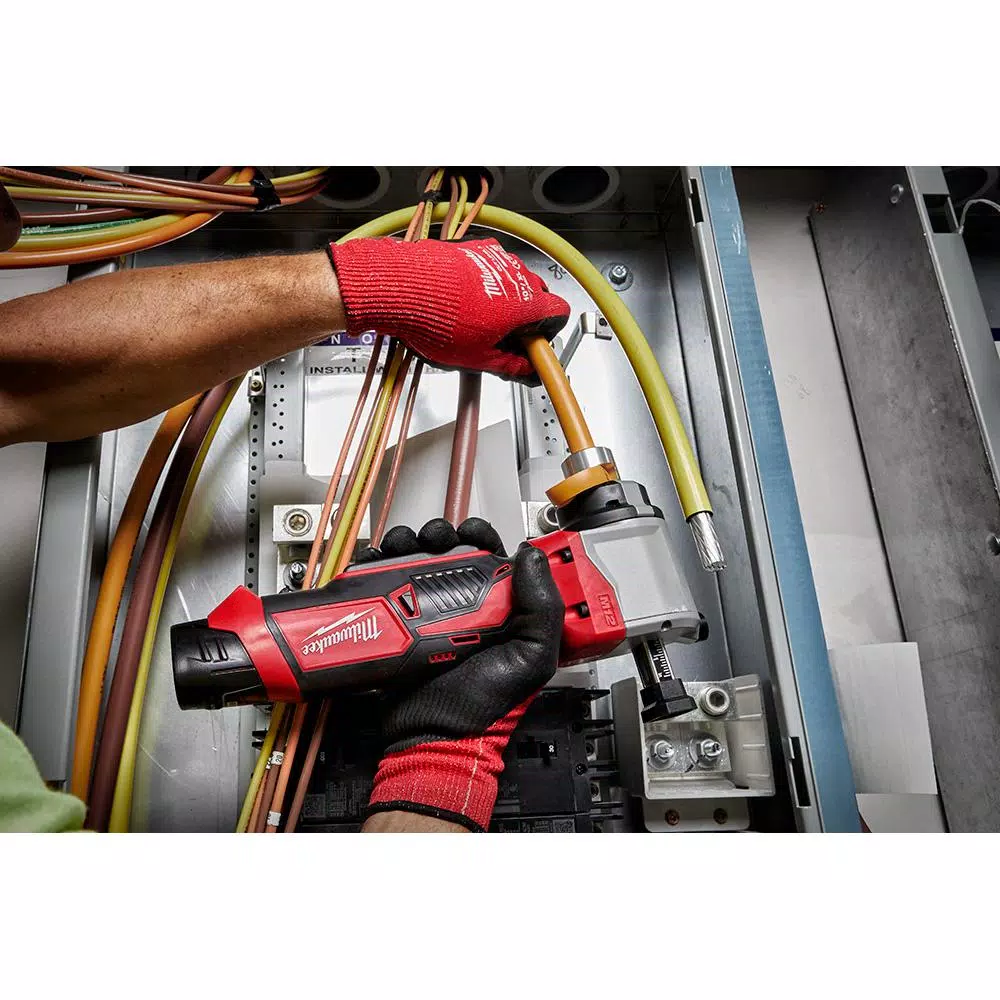 Milwaukee M18 18V Cordless Cable Stripper Kit for Al THHN/XHHW Wire, 11 Bushings, Battery & Charger Included