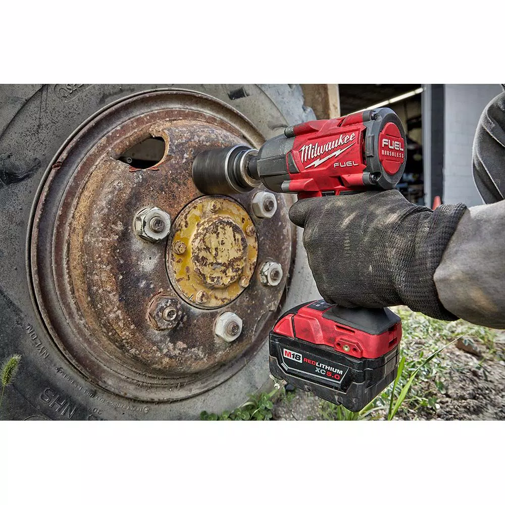 Milwaukee M18 FUEL Gen-2 1/2 in. Mid-Torque Impact Wrench w/ Friction Ring (Tool-Only)