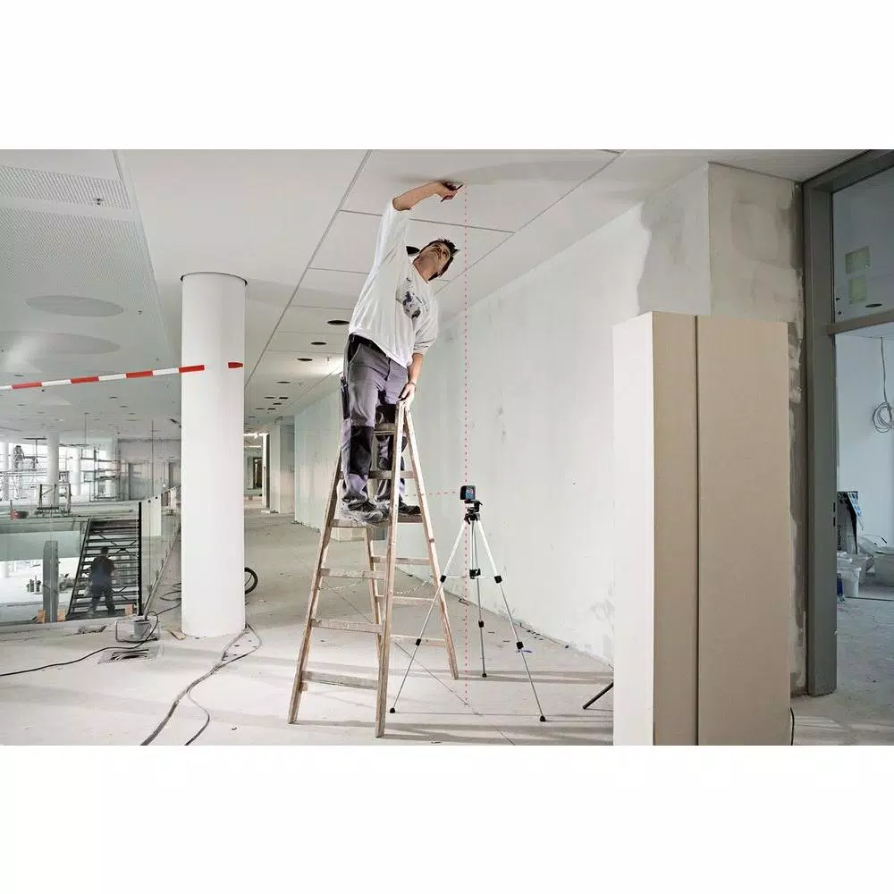 Bosch Factory Reconditioned 100 ft. Self-Leveling 3-Point Red Laser Level with Mounting Strap and Belt Pouch