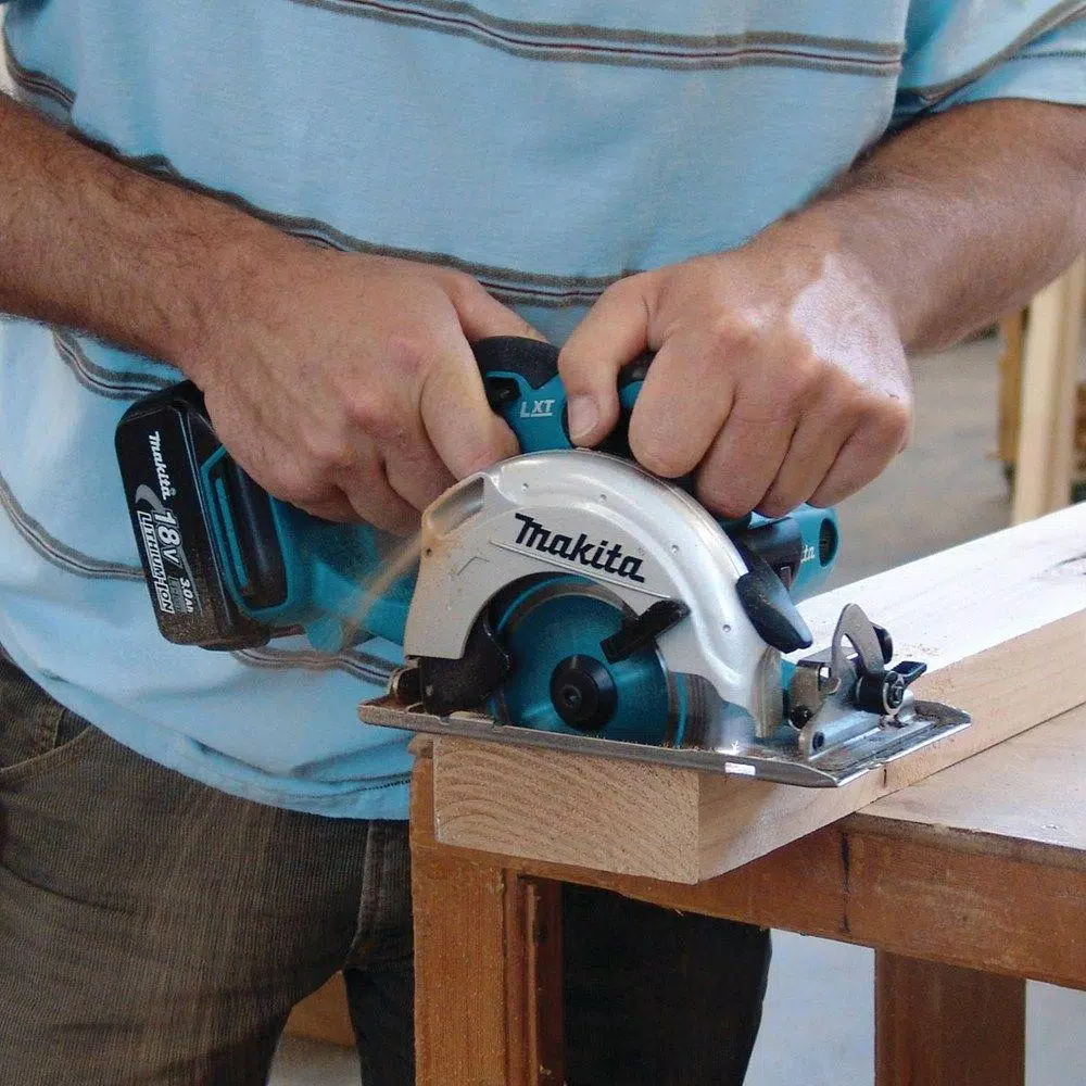 Makita 18V LXT Cordless 5-3/8 in. Circular Trim Saw (Tool-Only)