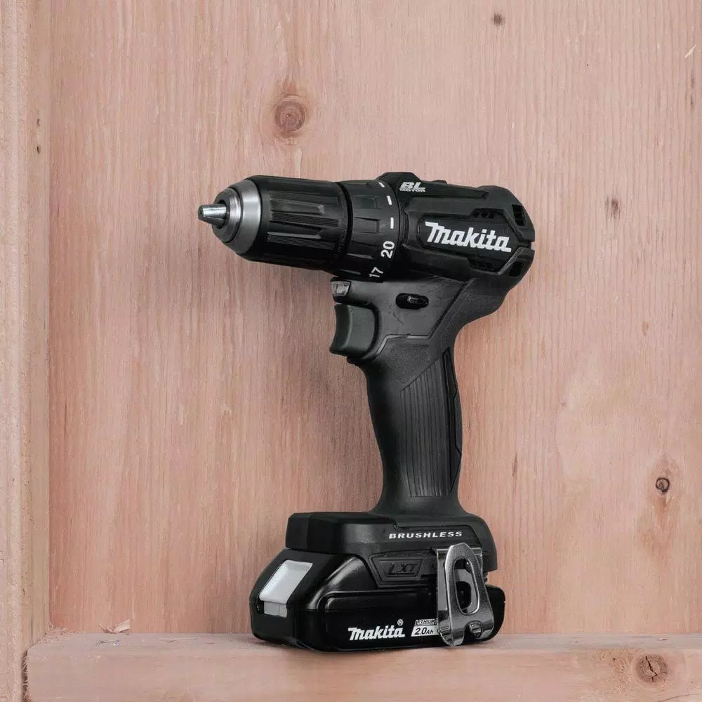Makita 18V LXT Sub-Compact Brushless 1/2 in. Driver-Drill Kit with Bonus LED Flashlight