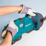 Makita 36V (18V x2) LXT Cordless Hedge Trimmer Kit with (2) 5.0 Ah Batteries and Dual Port Charger thumbnail 12