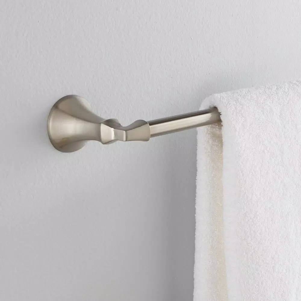 Delta Mandara 4-Piece Bath Hardware Set, SpotShield Brushed Nickel