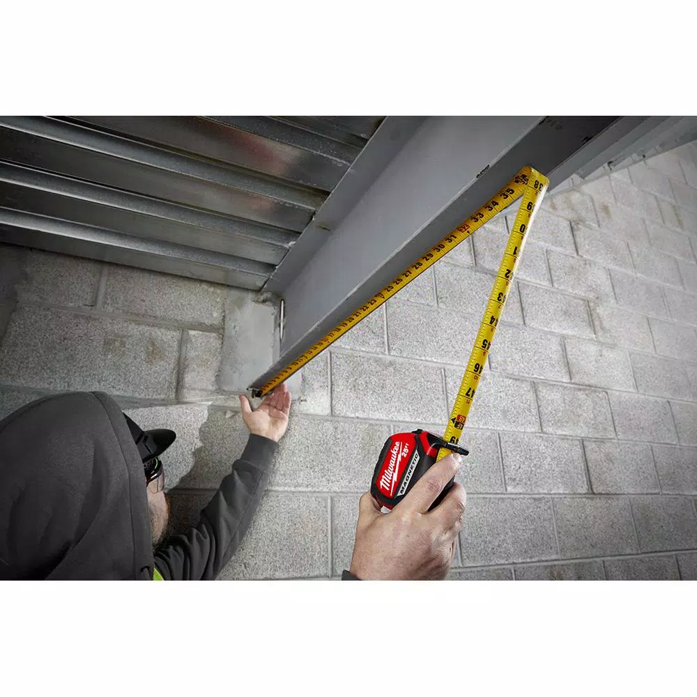 Milwaukee 16 ft. Compact Magnetic Tape Measure with 15 ft. Reach
