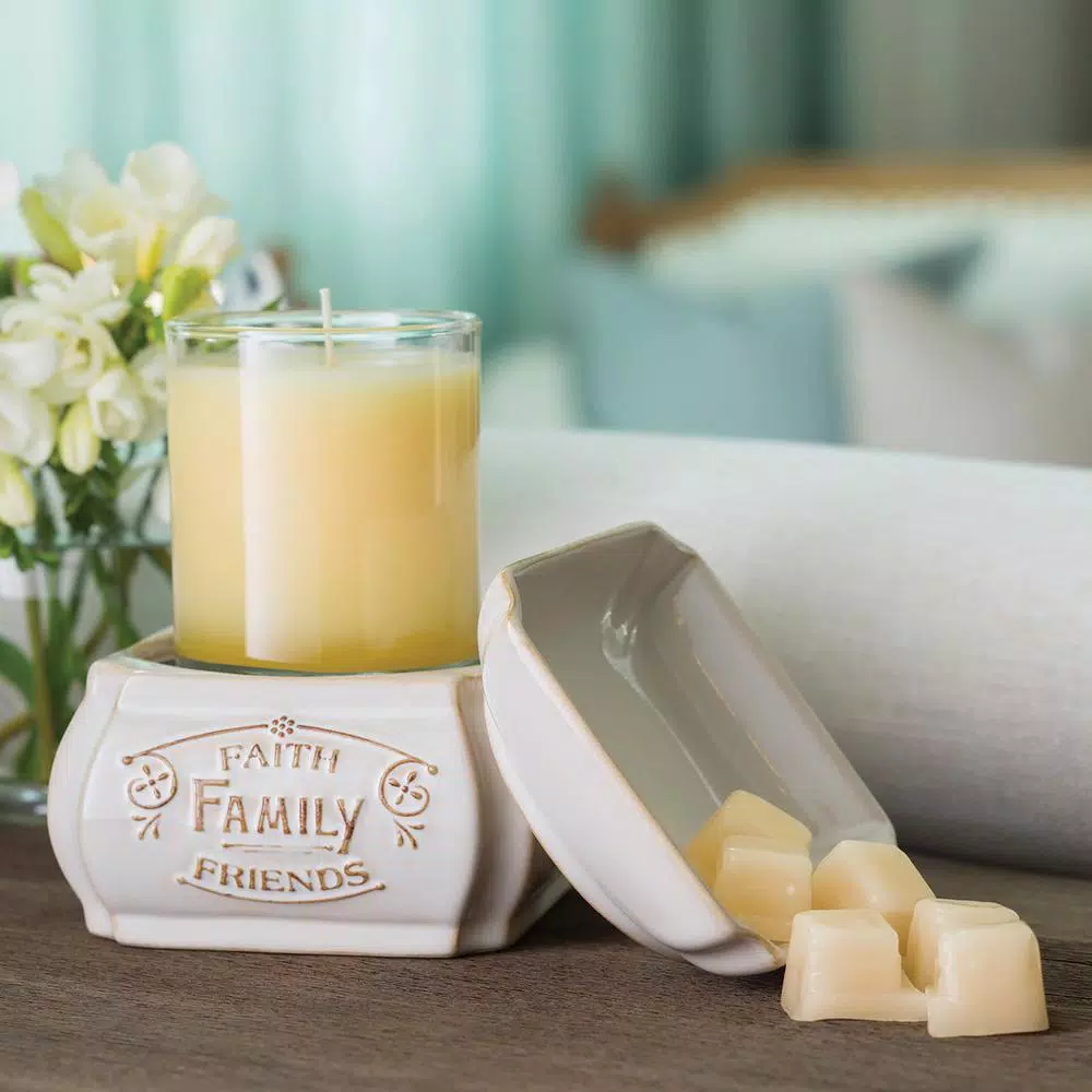 Candle Warmers Etc 5.2 in. Faith, Family, Friends 2-in-1 Classic Fragrance Warmer
