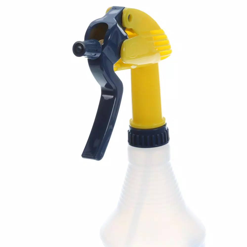 ZEP 32 oz. Professional Heavy-Duty Spray Bottle with Adjustable Nozzle