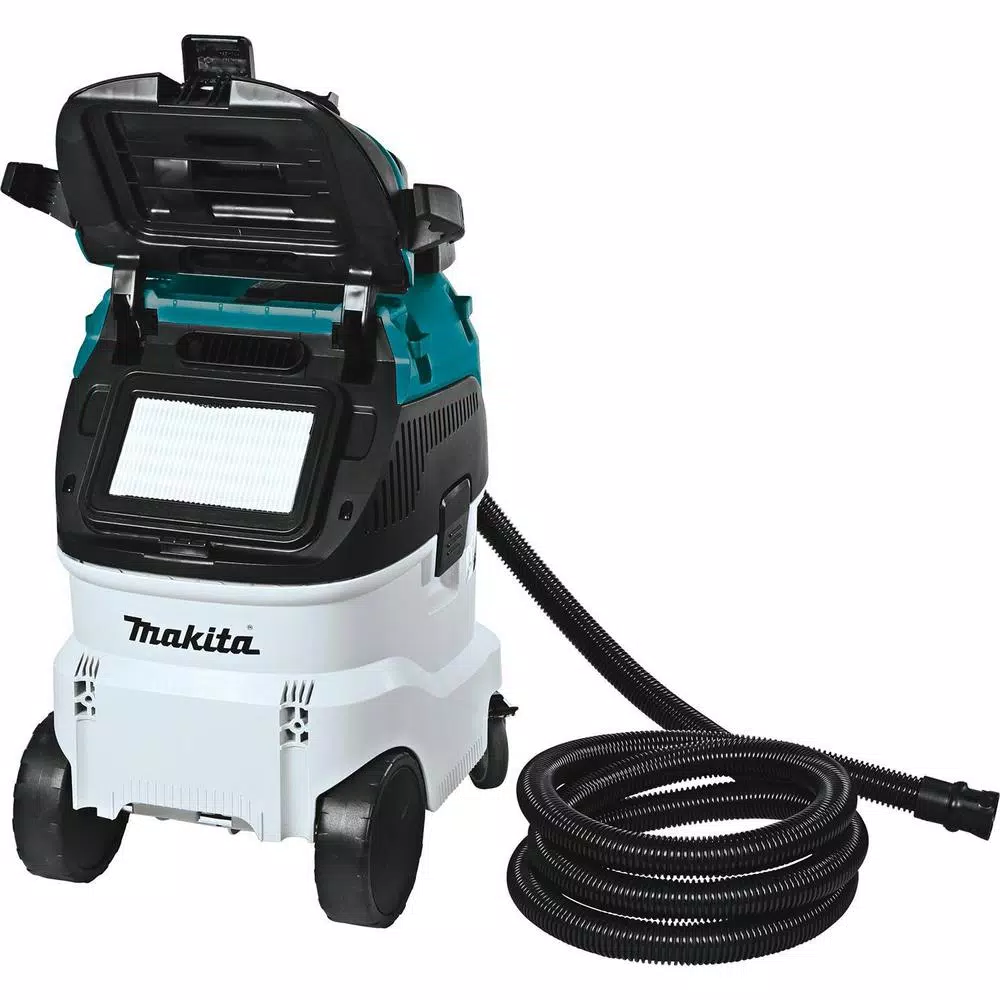 Makita 11 Gal. Wet/Dry HEPA Filter Dust Extractor Vacuum VC4210L