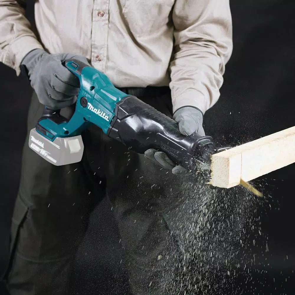 Makita 18V LXT Cordless Reciprocating Saw & Oscillating Multi-Tool Combo Kit (Tool Only)