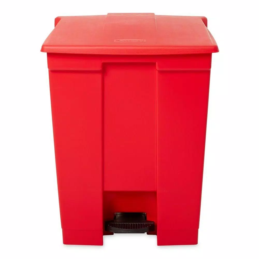 Rubbermaid Commercial Products 18 Gal. Red Fire-Safe Step-On Medical Trash Can, Puncture-Resistant Plastic