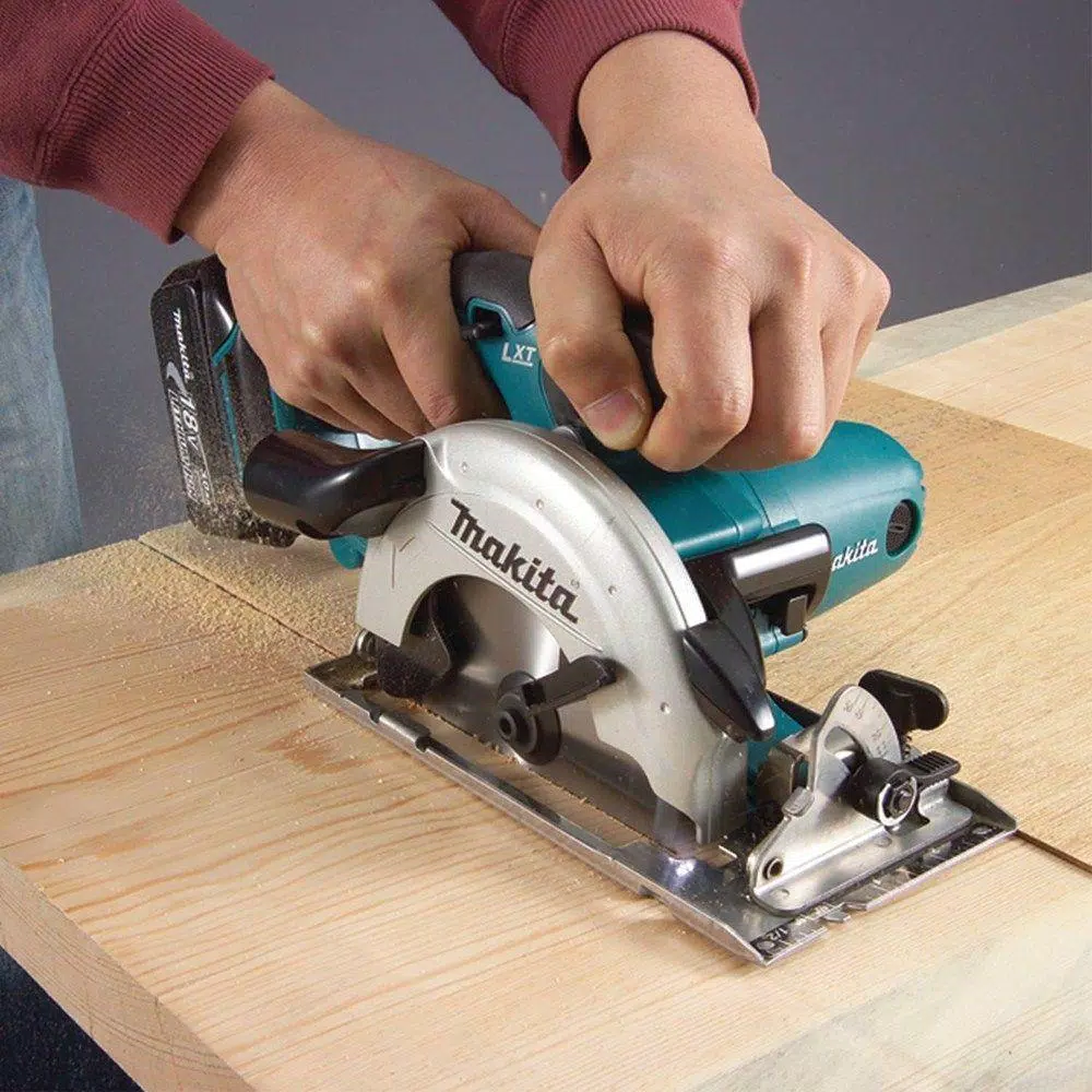 Makita 18V LXT Cordless 5-3/8 in. Circular Trim Saw (Tool-Only)